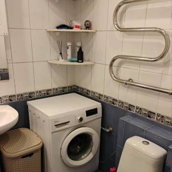 Продается 1-комнатная квартира, 32 м²