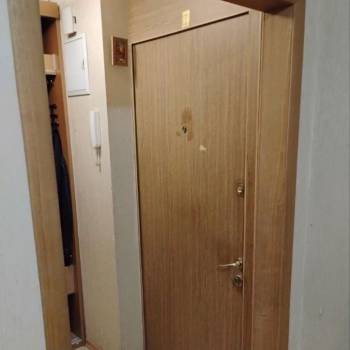 Продается 1-комнатная квартира, 32 м²