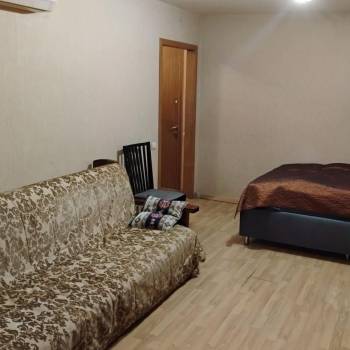 Продается 1-комнатная квартира, 32 м²