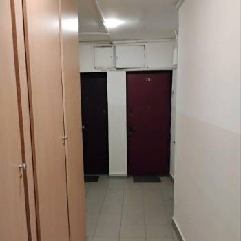 Продается 1-комнатная квартира, 32 м²