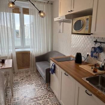 Продается 1-комнатная квартира, 43 м²