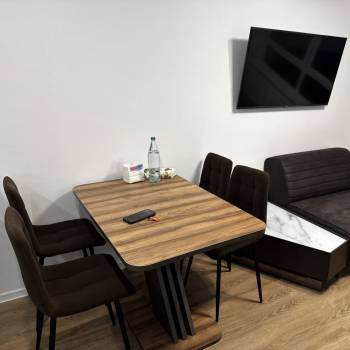 Продается 1-комнатная квартира, 36 м²