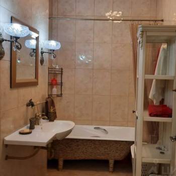 Продается 2-х комнатная квартира, 75,5 м²