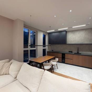 Продается 2-х комнатная квартира, 69,9 м²