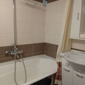 Продается 3-х комнатная квартира, 59,1 м²