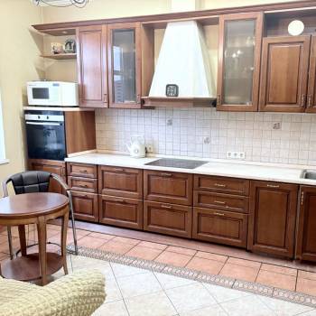 Продается Многокомнатная квартира, 127 м²