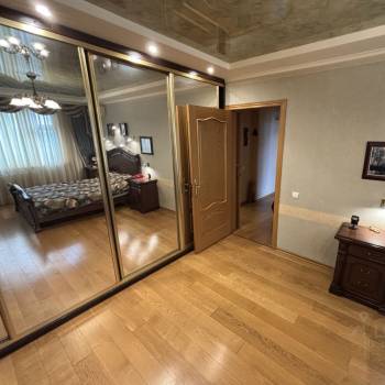 Продается Многокомнатная квартира, 96,9 м²