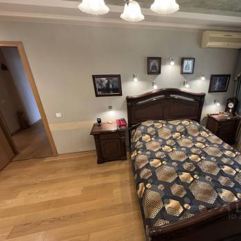 Продается Многокомнатная квартира, 96,9 м²