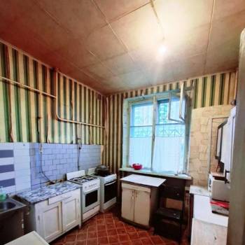 Продается Многокомнатная квартира, 100,1 м²