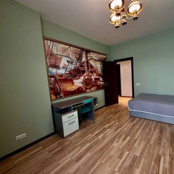 Продается Многокомнатная квартира, 155 м²