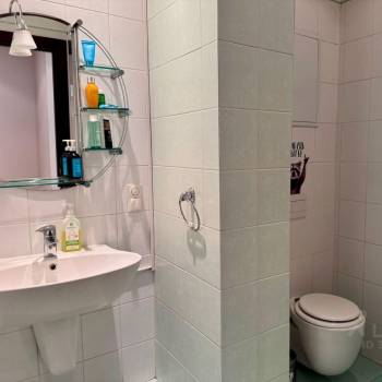 Продается Многокомнатная квартира, 155 м²