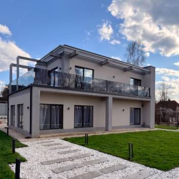 Продается Дом, 190 м²