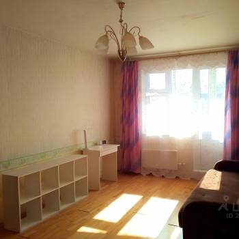Сдается 1-комнатная квартира, 38 м²