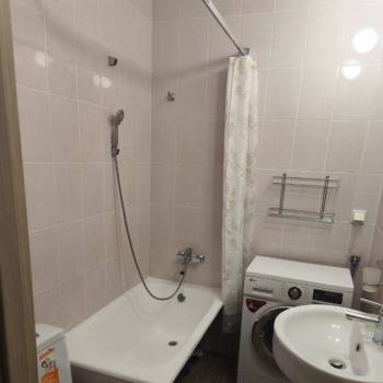 Сдается 1-комнатная квартира, 30,4 м²