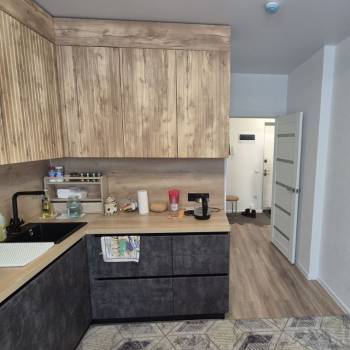 Продается 1-комнатная квартира, 40,4 м²