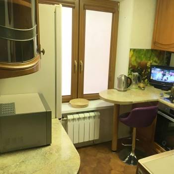 Сдается Многокомнатная квартира, 50 м²