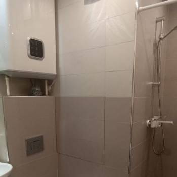 Продается Многокомнатная квартира, 103 м²
