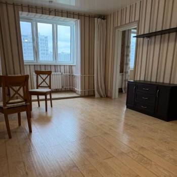 Продается 1-комнатная квартира, 37,3 м²