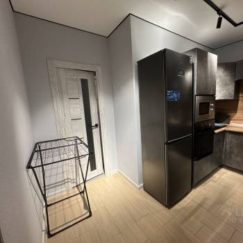 Продается 1-комнатная квартира, 41,7 м²