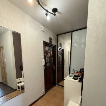 Продается 1-комнатная квартира, 36,9 м²