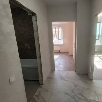 Продается 1-комнатная квартира, 33 м²