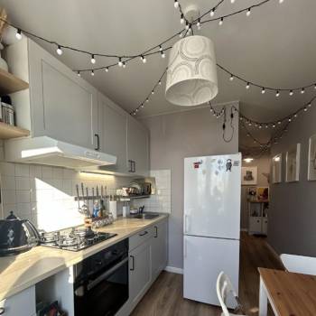 Продается 1-комнатная квартира, 32 м²