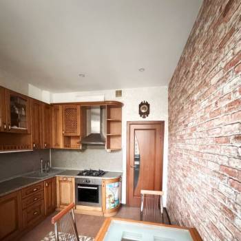 Продается 2-х комнатная квартира, 56,3 м²