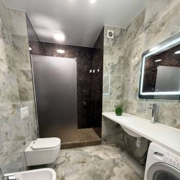 Продается 1-комнатная квартира, 58,9 м²