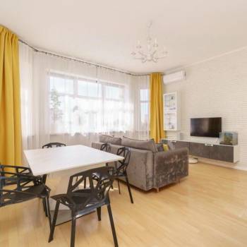 Продается 2-х комнатная квартира, 71 м²