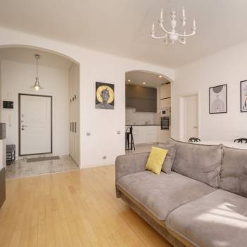 Продается 2-х комнатная квартира, 71 м²