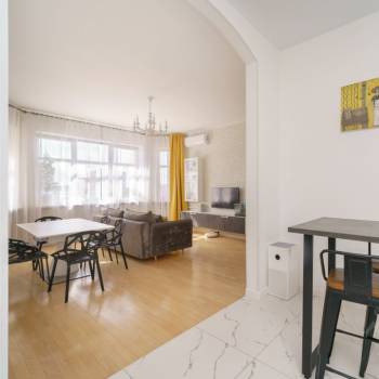Продается 2-х комнатная квартира, 71 м²