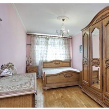 Продается 3-х комнатная квартира, 57 м²