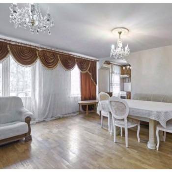 Продается 3-х комнатная квартира, 57 м²