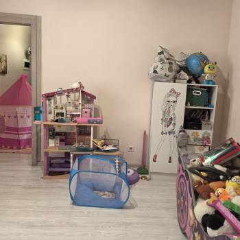 Продается Многокомнатная квартира, 89 м²