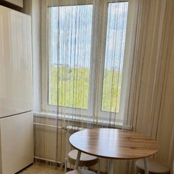 Сдается Многокомнатная квартира, 60 м²
