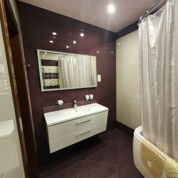 Сдается Многокомнатная квартира, 121 м²