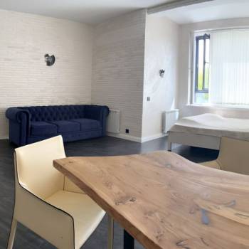 Продается 1-комнатная квартира, 35 м²