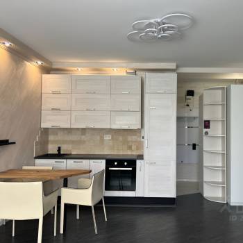 Продается 1-комнатная квартира, 35 м²