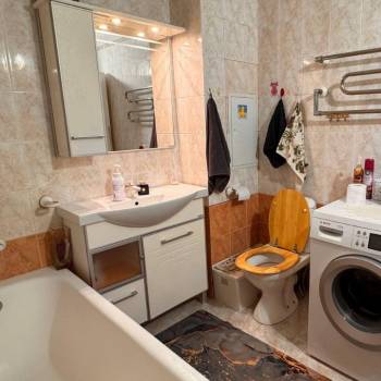Сдается Многокомнатная квартира, 65 м²