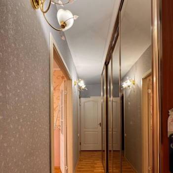 Сдается Многокомнатная квартира, 65 м²
