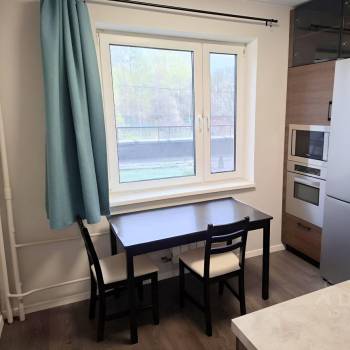 Сдается 1-комнатная квартира, 38 м²