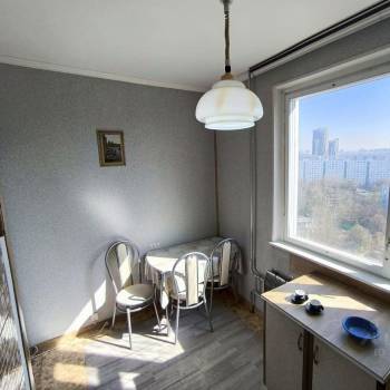 Продается 1-комнатная квартира, 37,8 м²