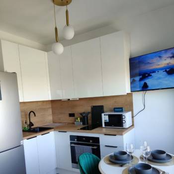 Продается 1-комнатная квартира, 24,7 м²