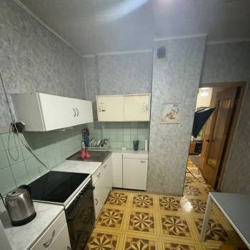 Продается 1-комнатная квартира, 39 м²