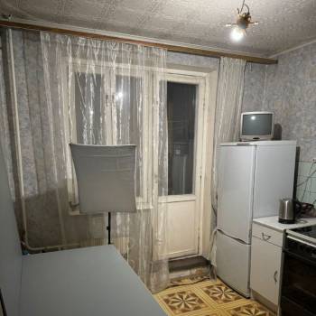 Продается 1-комнатная квартира, 39 м²