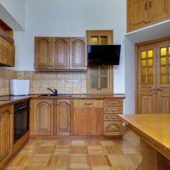 Продается 3-х комнатная квартира, 107 м²