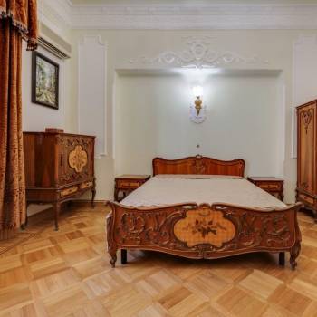 Продается 3-х комнатная квартира, 107 м²