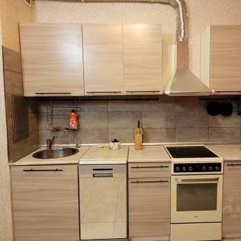 Сдается Многокомнатная квартира, 72 м²