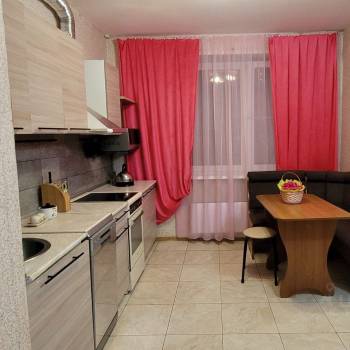 Сдается Многокомнатная квартира, 72 м²