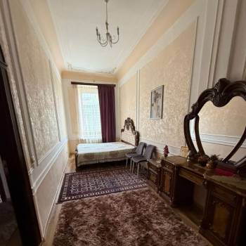 Сдается Многокомнатная квартира, 90 м²